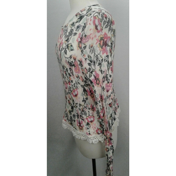 Divided H&M pink and white floral print top size L - Picture 3 of 9